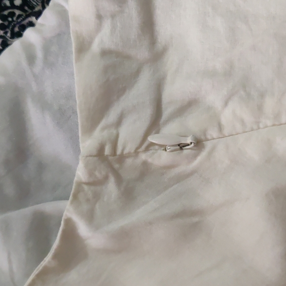 Embroidered strap dress - Picture 8 of 8